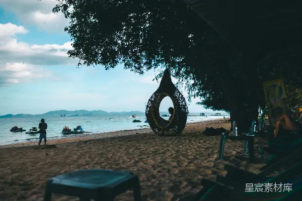 高清摄影 海滩上的宁静时光