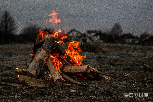 高清摄影 篝火晚会