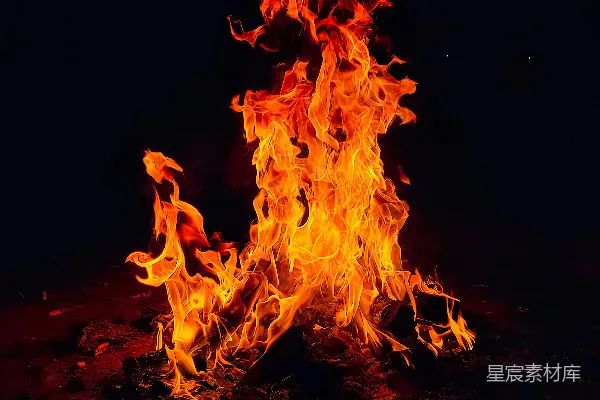 高清摄影 夜幕下的篝火