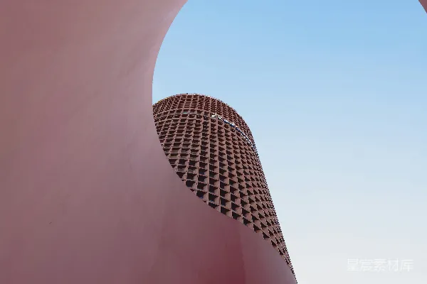 高清摄影 粉色拱门下的建筑