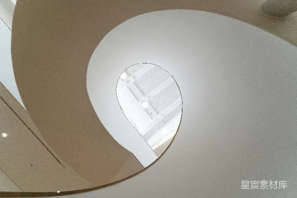 高清摄影 现代建筑中的圆形天窗
