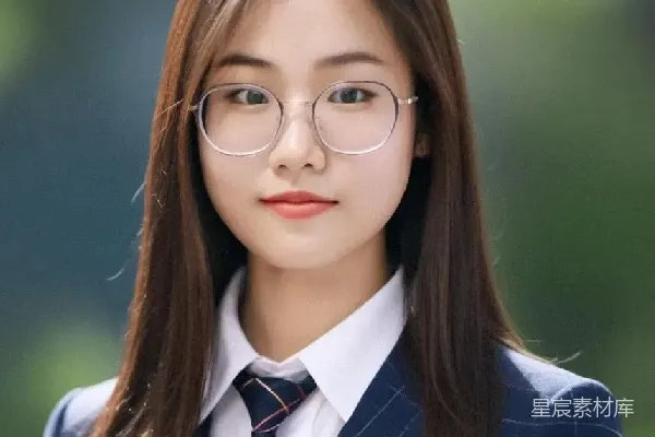 元素素材 青春校园制服女孩