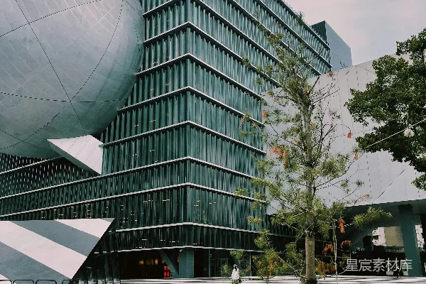 高清摄影 未来感建筑与自然的和谐