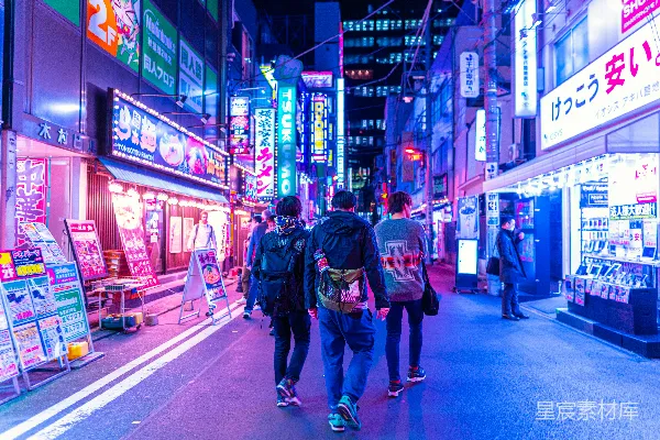 高清摄影 夜幕下的繁华都市：灯火阑珊的街道