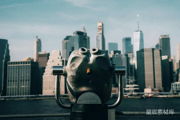 高清摄影 城市景观中的双筒望远镜