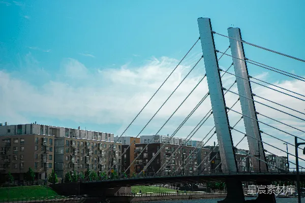 高清摄影 现代都市中的桥梁