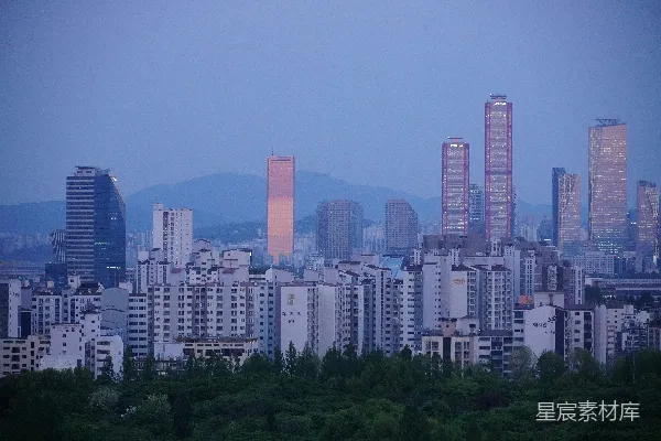 高清摄影 都市的黄昏与现代建筑