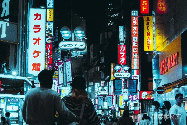 高清摄影 霓虹灯下的夜晚东京街头