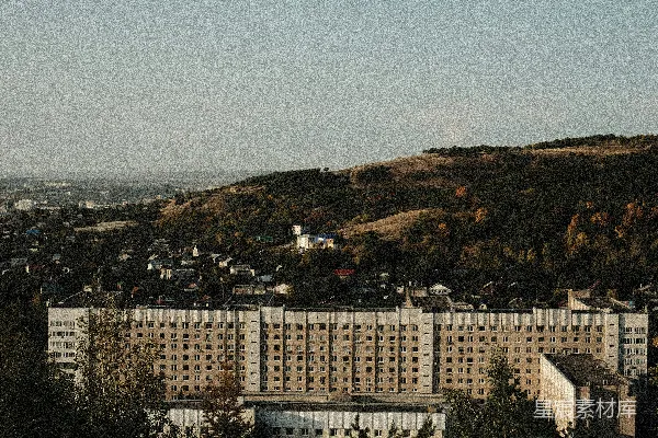 高清摄影 城市与山丘的和谐景色