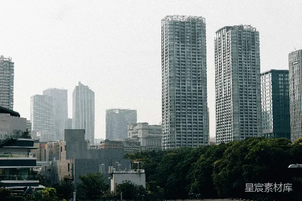 高清摄影 城市天际线与绿色空间