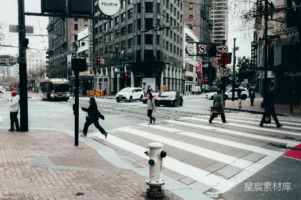 高清摄影 城市街景与行人