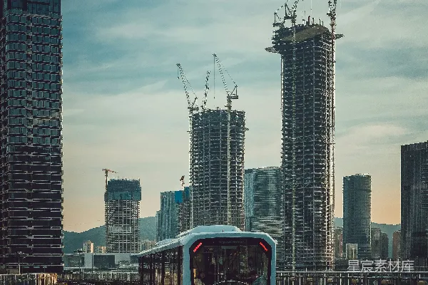 高清摄影 城市中的现代列车