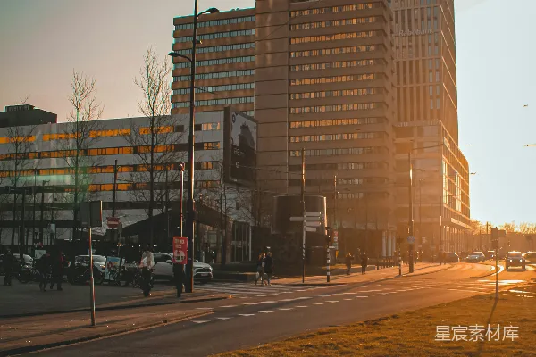 高清摄影 夕阳下的城市街景