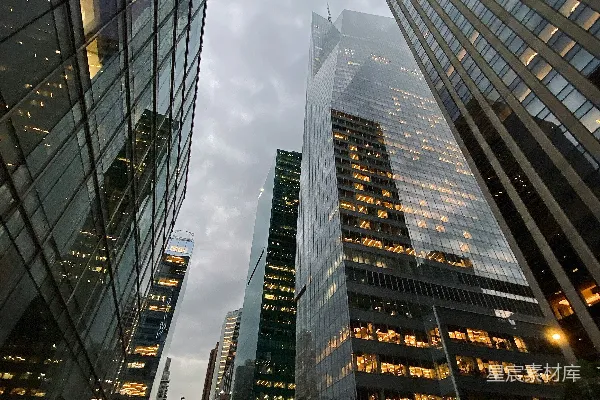 高清摄影 摩天大楼下的城市夜景