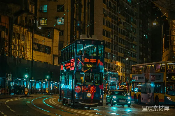 高清摄影 霓虹下的香港电车