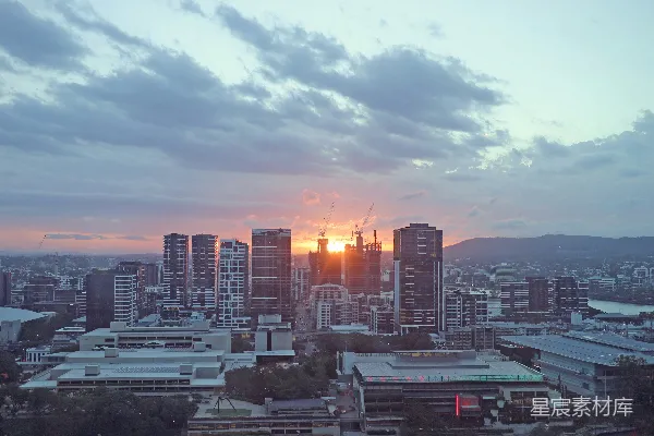 高清摄影 城市日落与建筑群