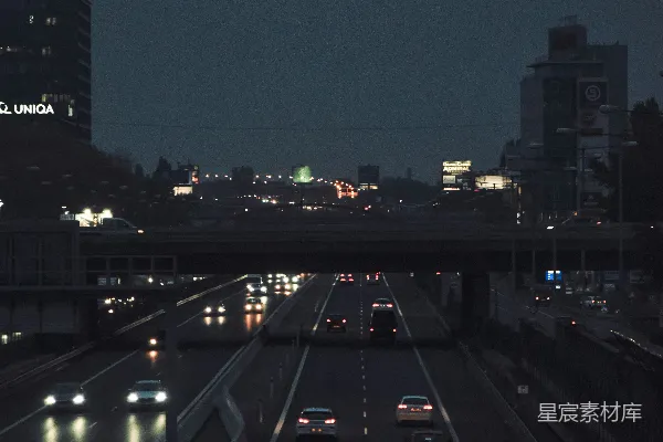 高清摄影 黄昏时分的城市高速公路