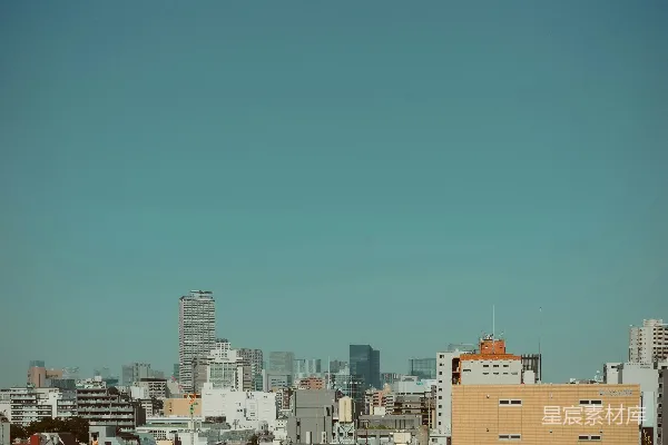 高清摄影 晴朗天空下的城市全景