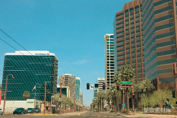 高清摄影 阳光明媚的城市街景