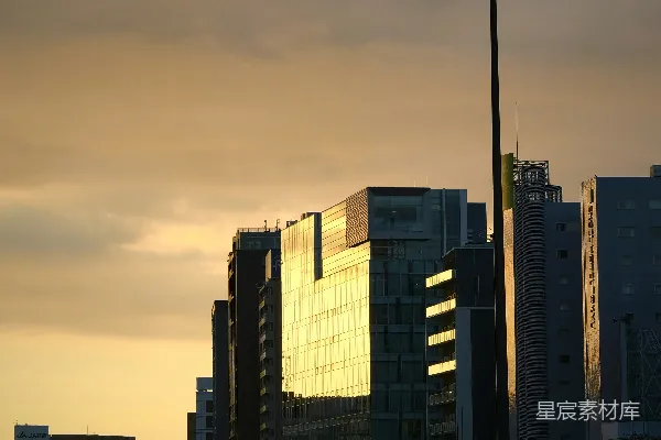 高清摄影 夕阳下的城市剪影