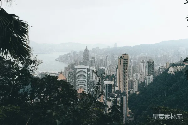 高清摄影 香港维多利亚港的晨雾