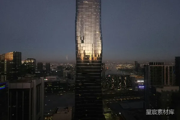 高清摄影 黄昏时分的城市天际线