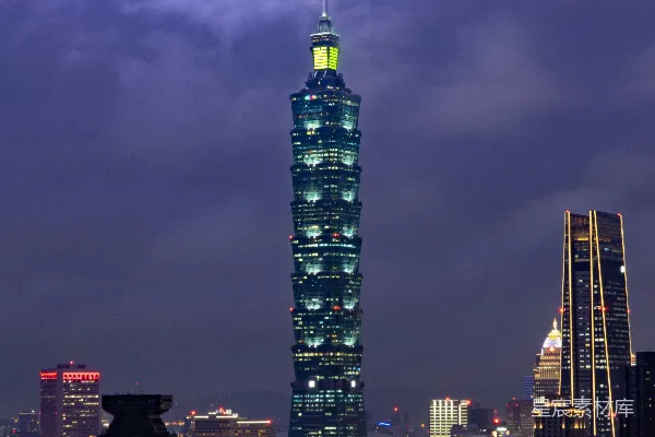 高清摄影 雷电下的台北101
