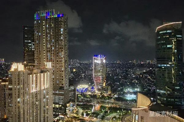 高清摄影 夜晚灯火辉煌的城市天际线