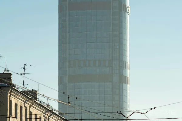 高清摄影 摩天大楼与传统建筑的对比