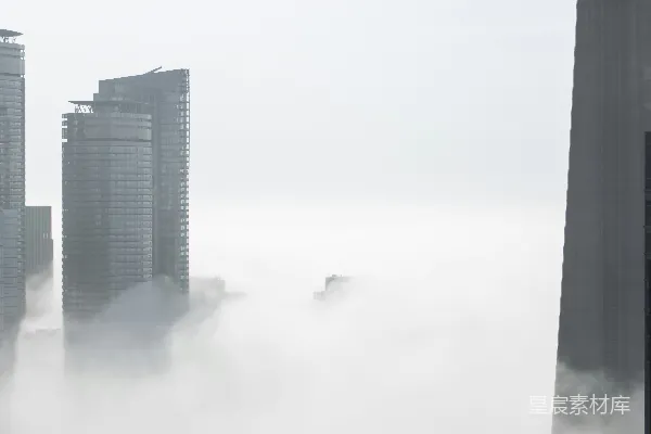 高清摄影 雾中高楼