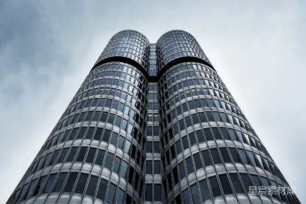 高清摄影 双螺旋建筑：现代都市的象征