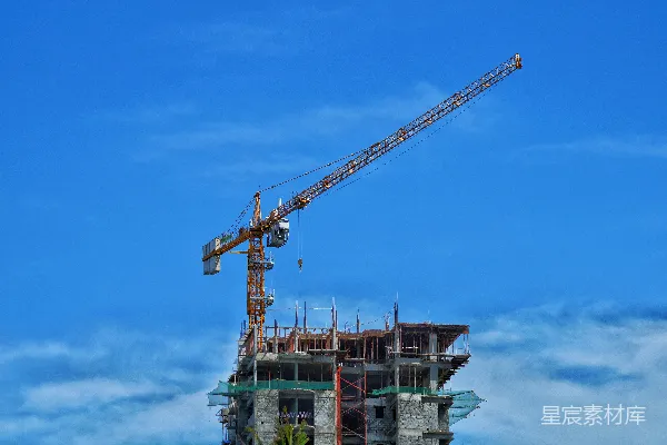 高清摄影 蓝天下的建筑工地