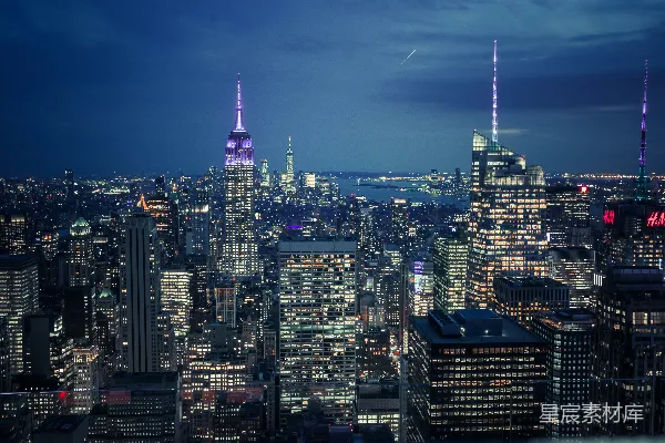 高清摄影 纽约夜景：帝国大厦与都市天际线