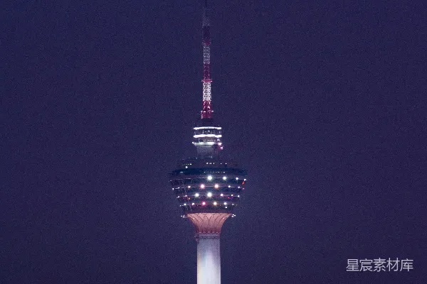 高清摄影 夜幕下的高塔