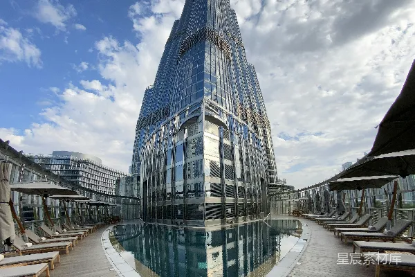 高清摄影 迪拜地标：Burj Khalifa与屋顶泳池