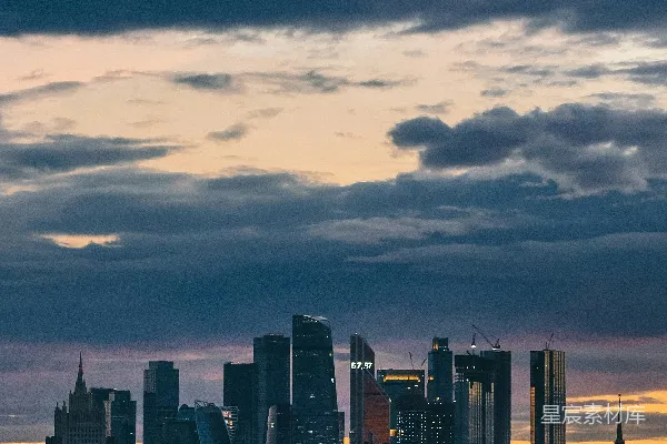 高清摄影 黄昏时的城市天际线