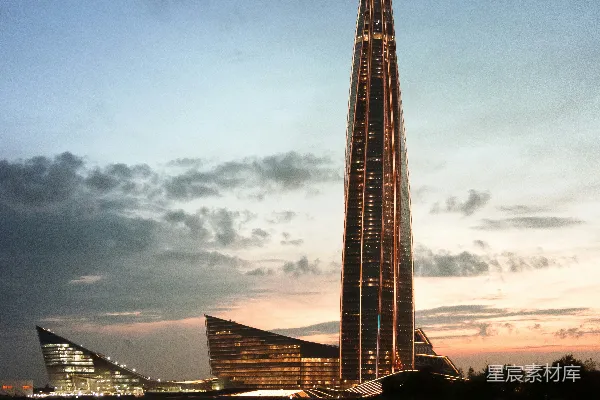 高清摄影 圣彼得堡的拉赫塔中心与夕阳