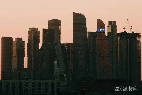 高清摄影 夕阳下的摩天大楼