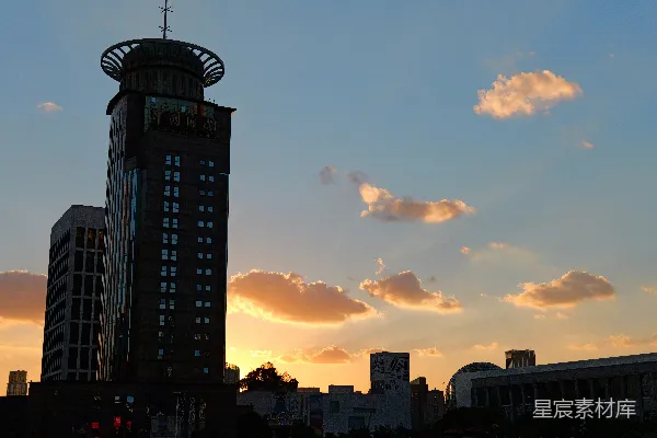 高清摄影 夕阳下的城市剪影