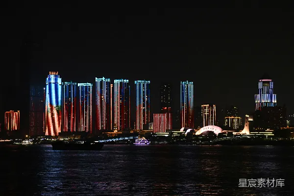 高清摄影 夜幕下的城市霓虹