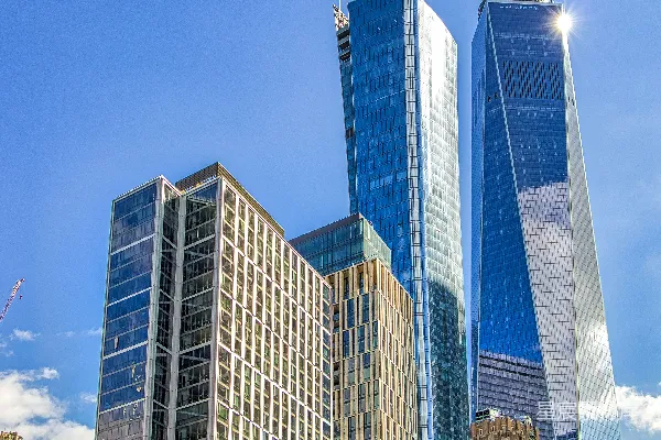 高清摄影 纽约天际线：自由塔与现代建筑
