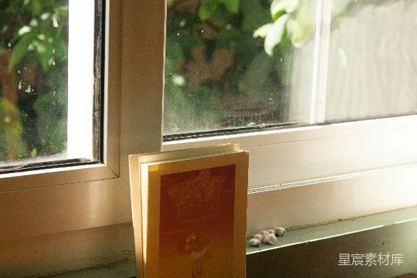 高清摄影 阳光下的日历
