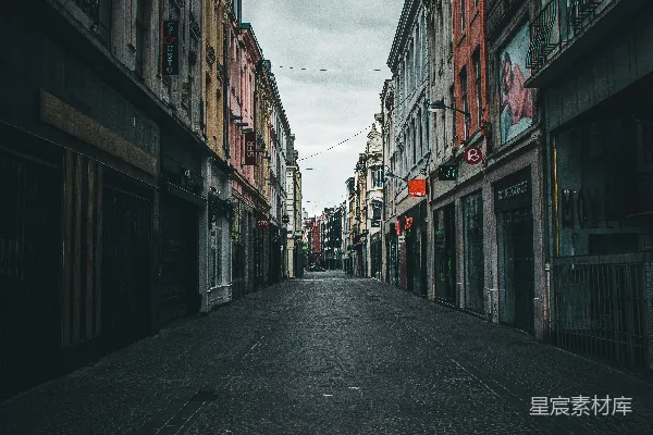 高清摄影 阴云下的宁静街道