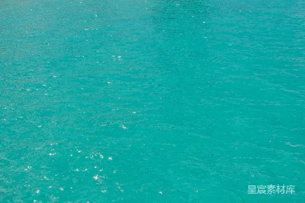 高清摄影 清澈的海面