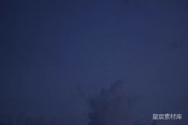 高清摄影 夜幕下的山峦