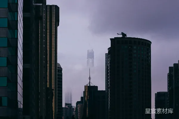 高清摄影 雾中的摩天大楼