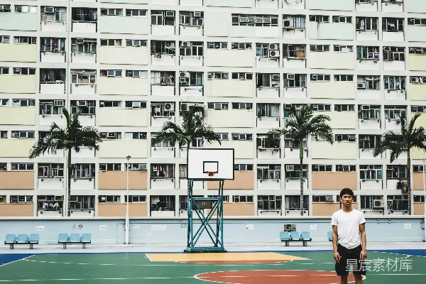 高清摄影 篮球场上的城市生活