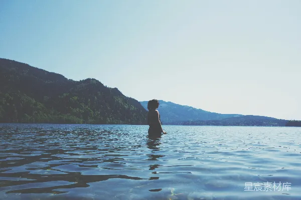 高清摄影 湖畔的宁静时光