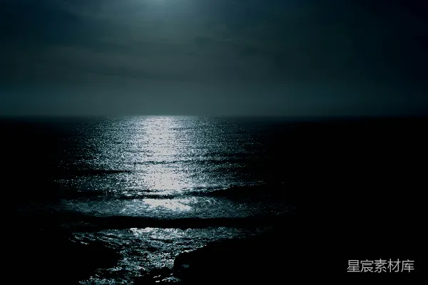 高清摄影 夜幕下的海面