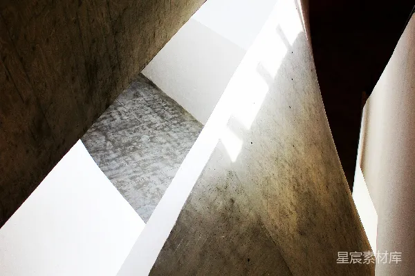 高清摄影 混凝土建筑的光影交错
